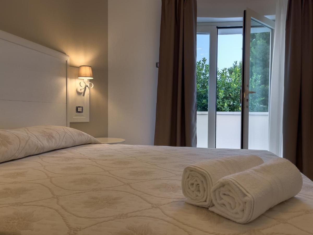 Essenza Bed and Breakfast Massafra Eksteriør billede